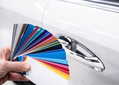 Comparing paint samples to a car